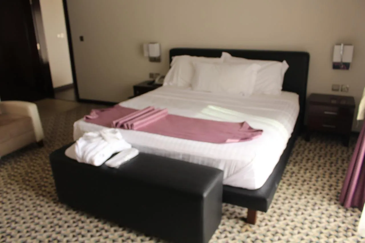 Mena Plaza Corniche Aparthotel Djedda